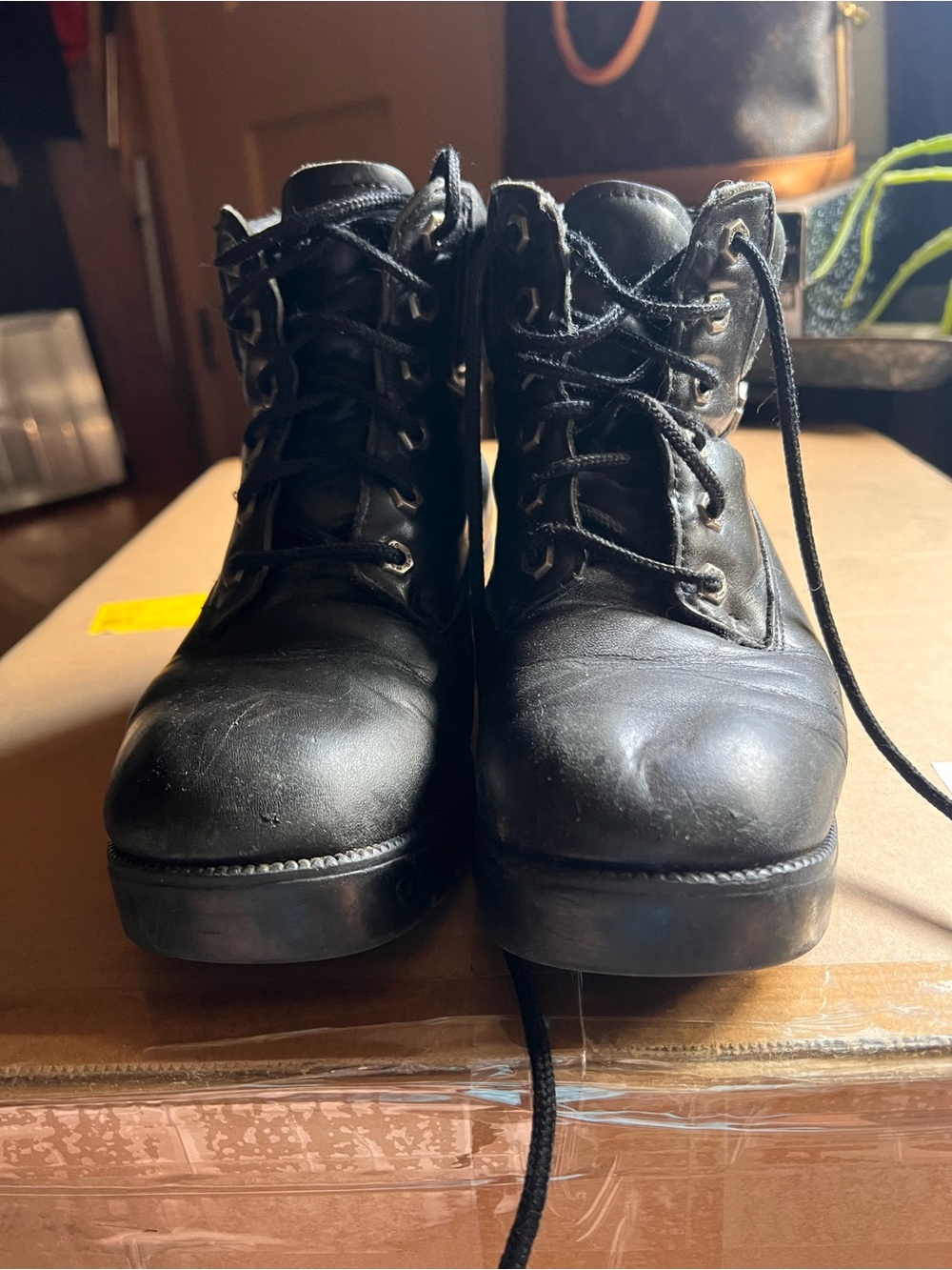 Harley Davidson women’s boots - Picture 5 of 6